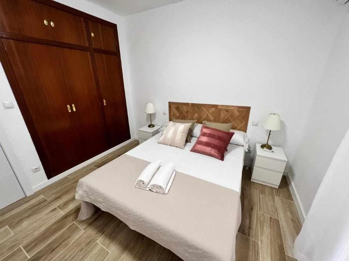 Apartamenticos Libertad I Zaragoza Bagian luar foto