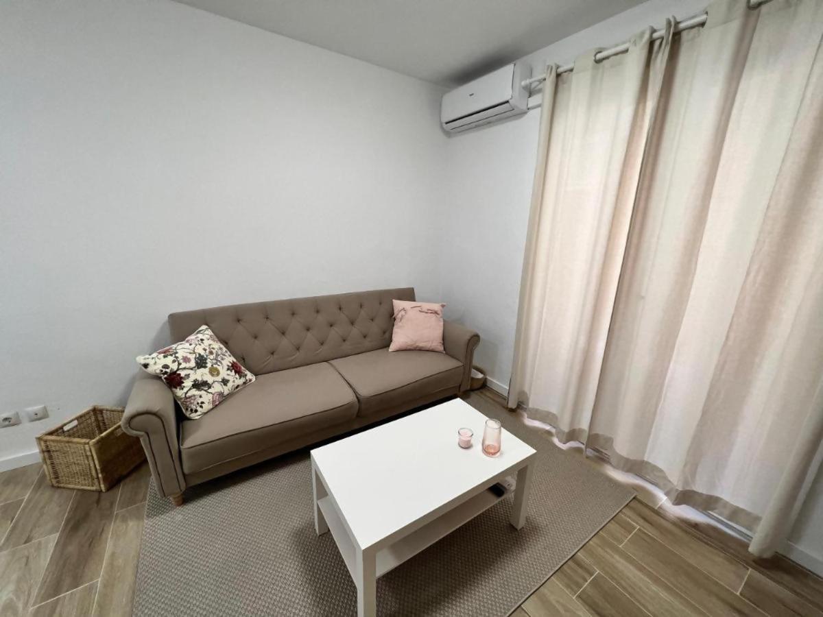 Apartamenticos Libertad I Zaragoza Bagian luar foto